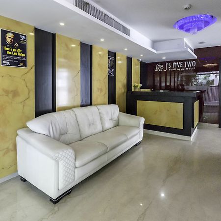 Treebo Trend J'S Five Two Boutique Hotel Chennai Exterior foto