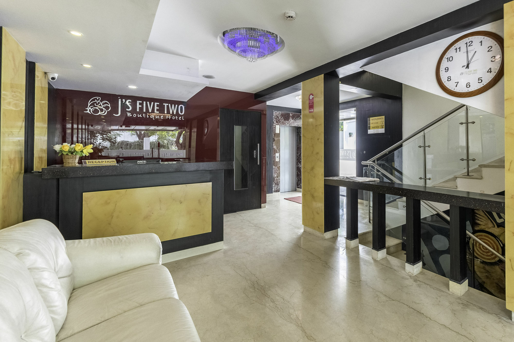 Treebo Trend J'S Five Two Boutique Hotel Chennai Exterior foto