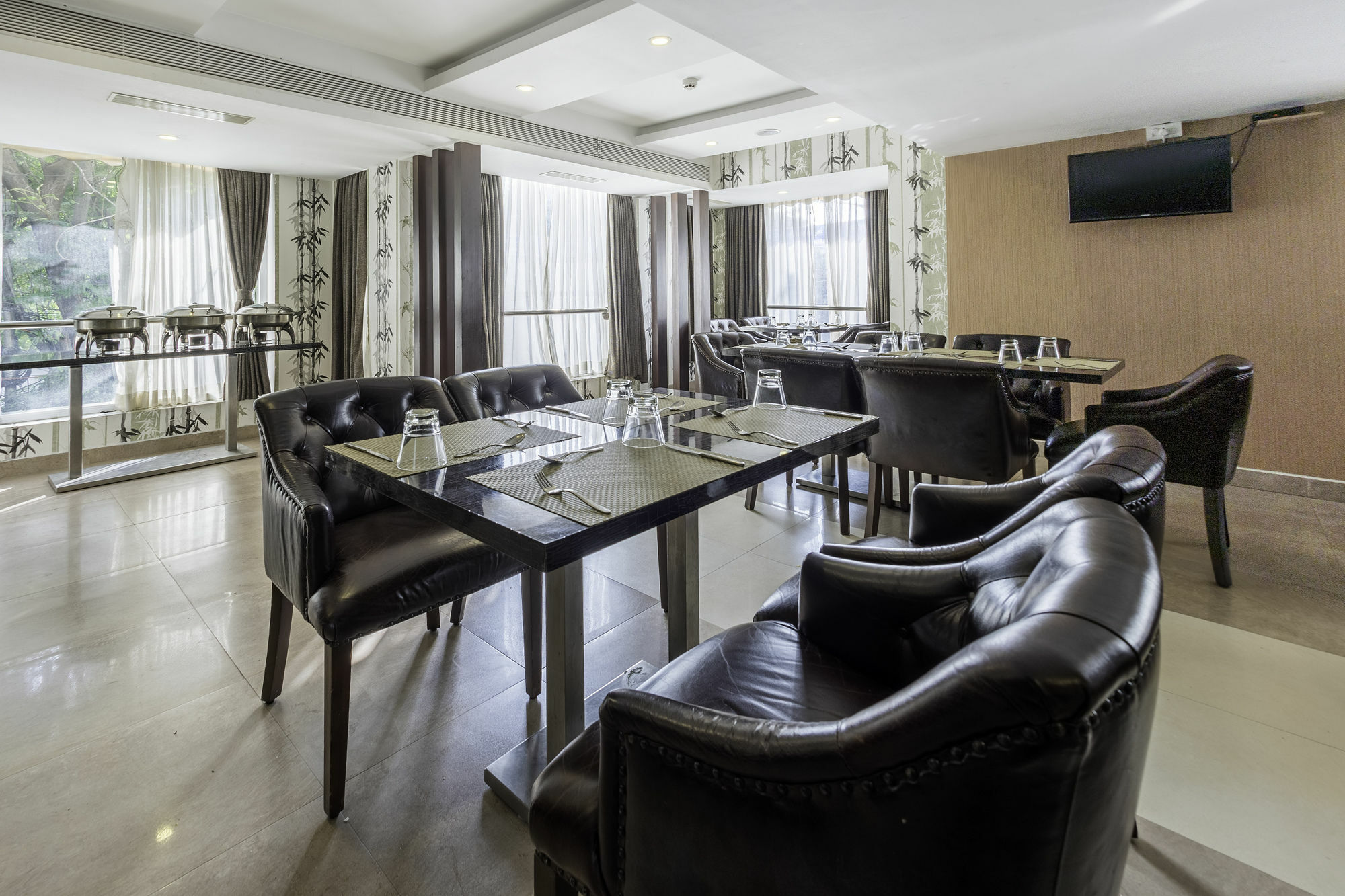 Treebo Trend J'S Five Two Boutique Hotel Chennai Exterior foto
